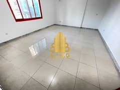 شقة في منطقة الكورنيش 1 غرفة 68000 درهم - 11734191