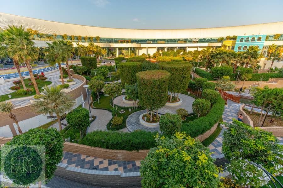 8 Garden-74. jpg