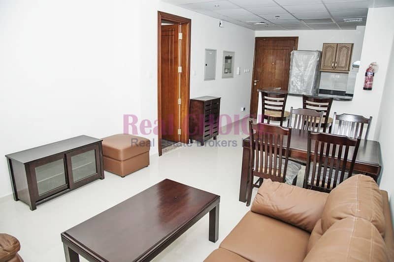 Fully Furnished Spacious Layout 3BR Apartment