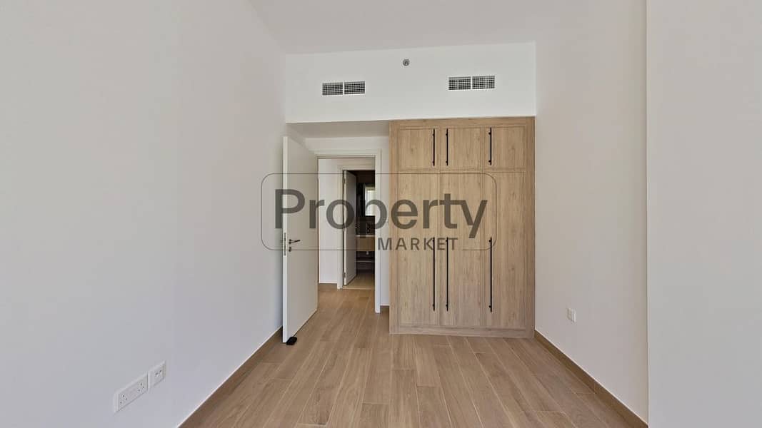 11 42_screenshot_U-7510 Town Square, Liva - 1BR. jpg