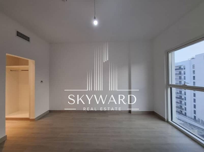 3 Screenshot_4-4-2025_1207_expert. propertyfinder. ae. jpeg
