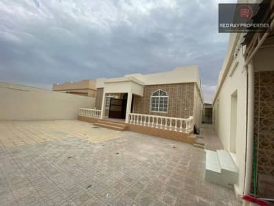 5 Bedroom Villa for Rent in Khuzam, Ras Al Khaimah - IMG-20250523-WA0126. jpg