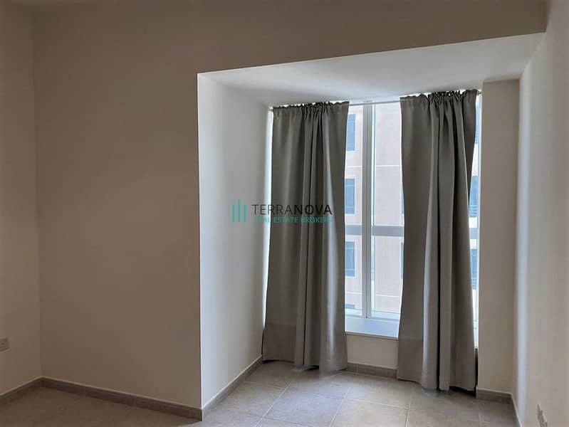 4 bedroom 1. . jpeg