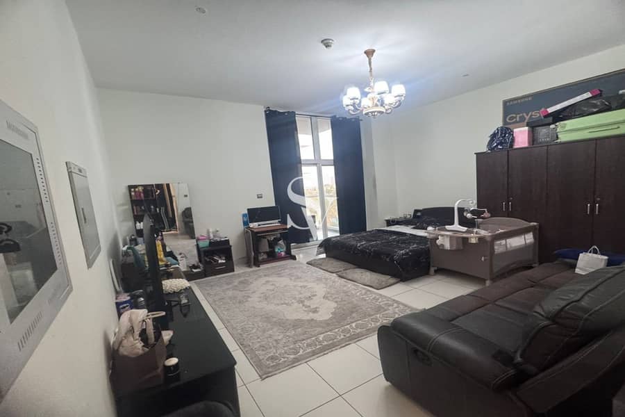 Genuine Resale | Spacious Unit | Negotiable Genuine Resale | Spacious Unit | Negotiable