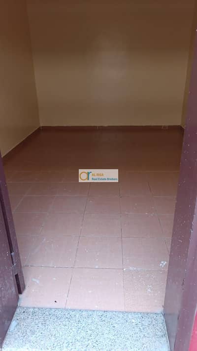 Labour Camp for Rent in Al Quoz, Dubai - 2a6ee03b-64f4-4ee0-a2fa-c18945177194. jpg