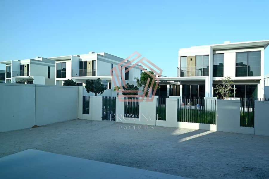 21 Villa-91-024. jpg
