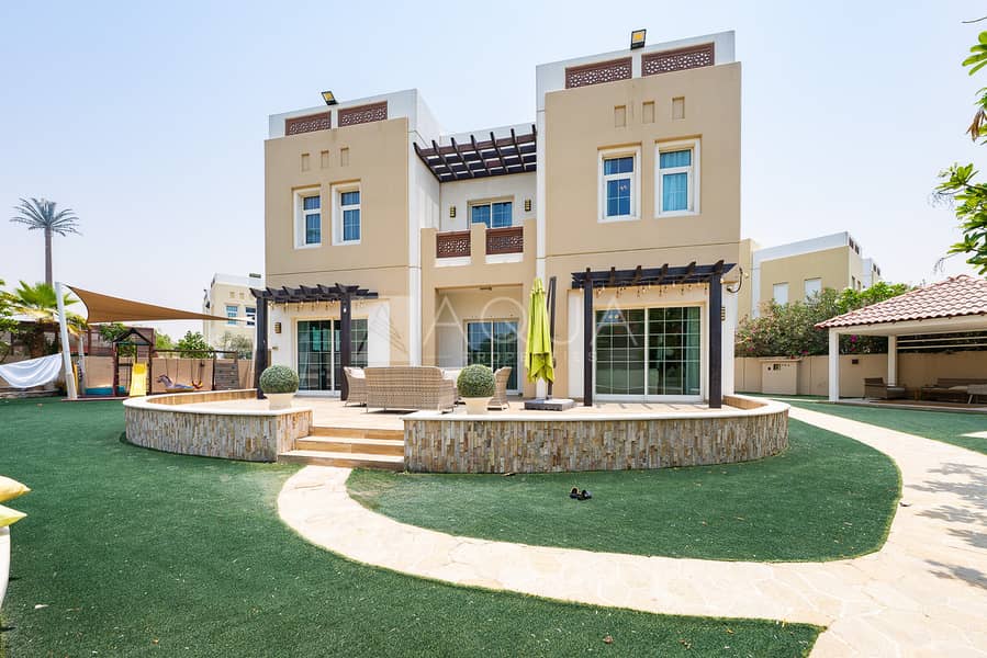 位于穆东城市社区,纳西姆别墅区 5 卧室的别墅 9500000 AED - 11737323 位于穆东城市社区,纳西姆别墅区 5 卧室的别墅 9500000 AED - 11737323