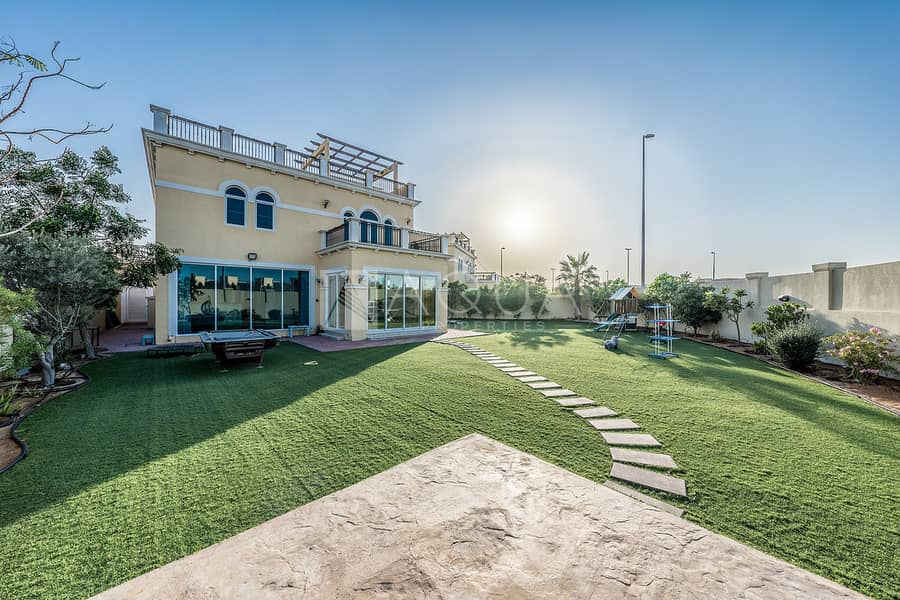 位于朱美拉公园社区,第9区 4 卧室的别墅 8200000 AED - 11737807 位于朱美拉公园社区,第9区 4 卧室的别墅 8200000 AED - 11737807