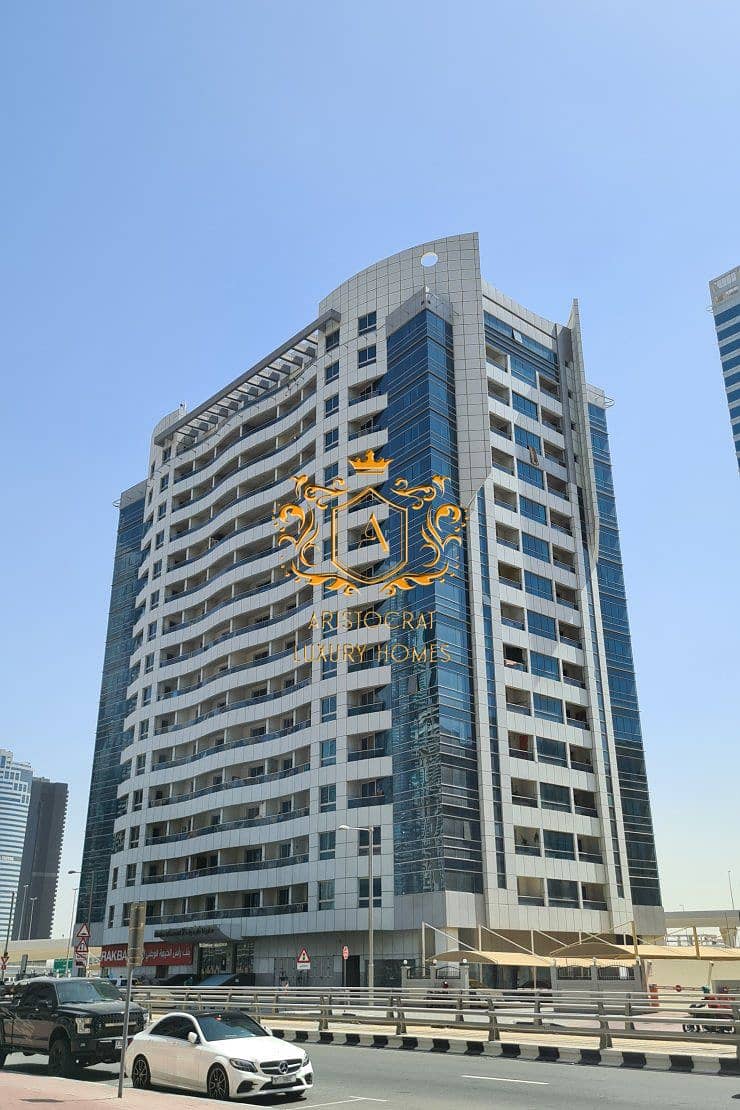 16 marina-diamond-2-23775_xl. jpg