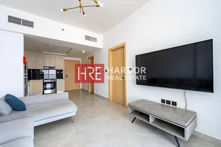 Stunning Apartment |  Pool & Gym | Vacant Unit