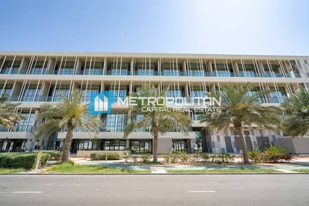 2 Bedroom Flat for Sale in Al Raha Beach, Abu Dhabi - Furnished | 2 Bedroom Duplex | Premium Amenities