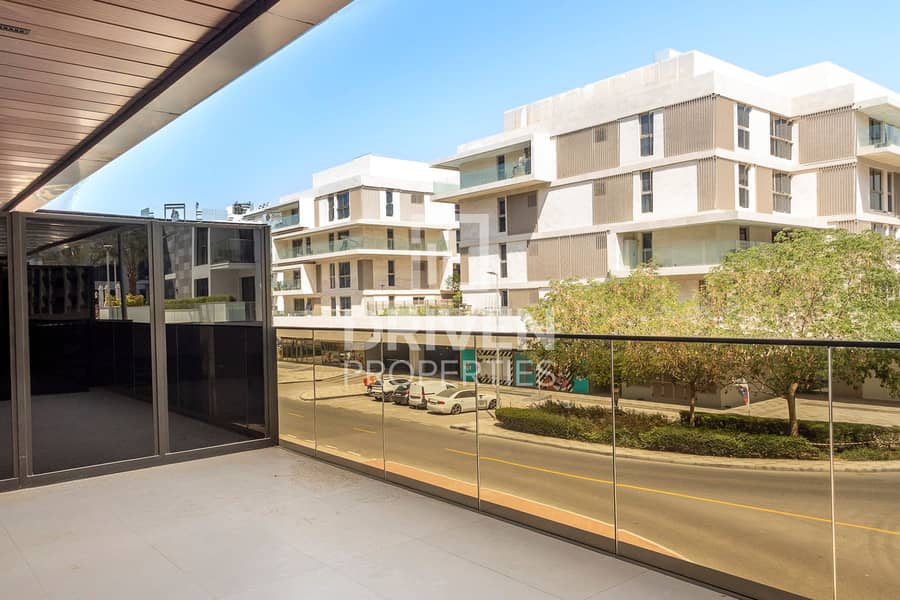 Brand New Unit | Huge Layout | Ready to Move in Brand New Unit | Huge Layout | Ready to Move in