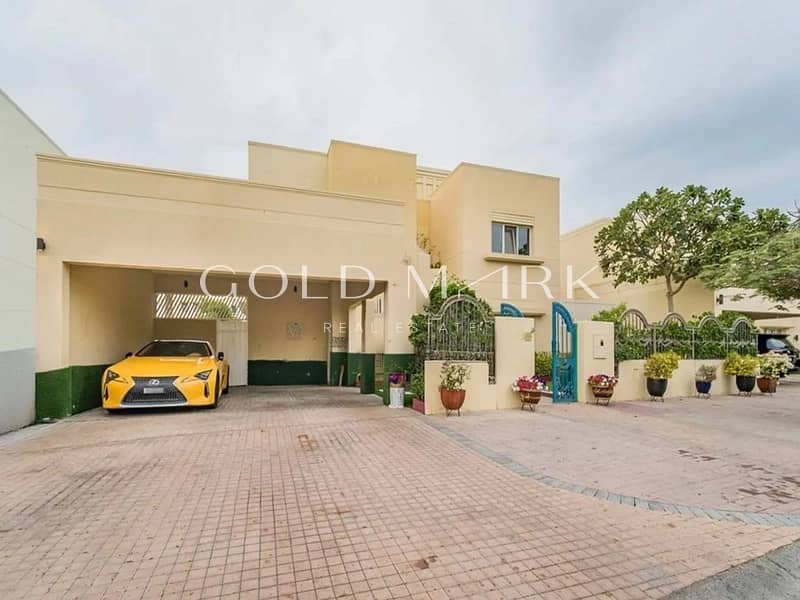 Large Plot I Landscaped Garden I Great Location Large Plot I Landscaped Garden I Great Location