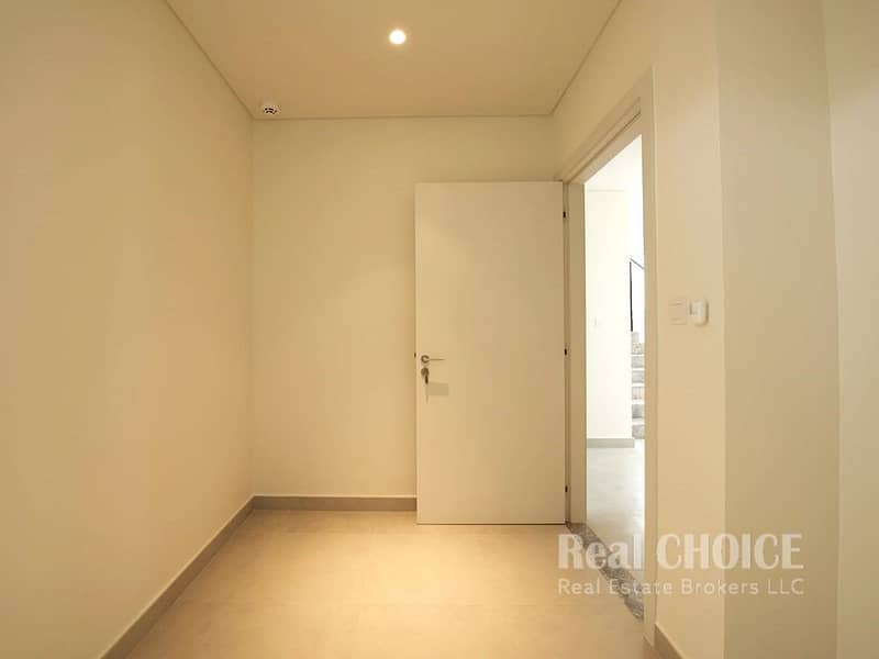 11 Club Villas, V30 (1). jpeg