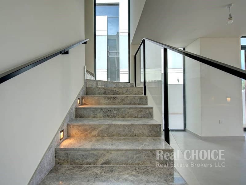 21 Club Villas, V30 (15). jpg