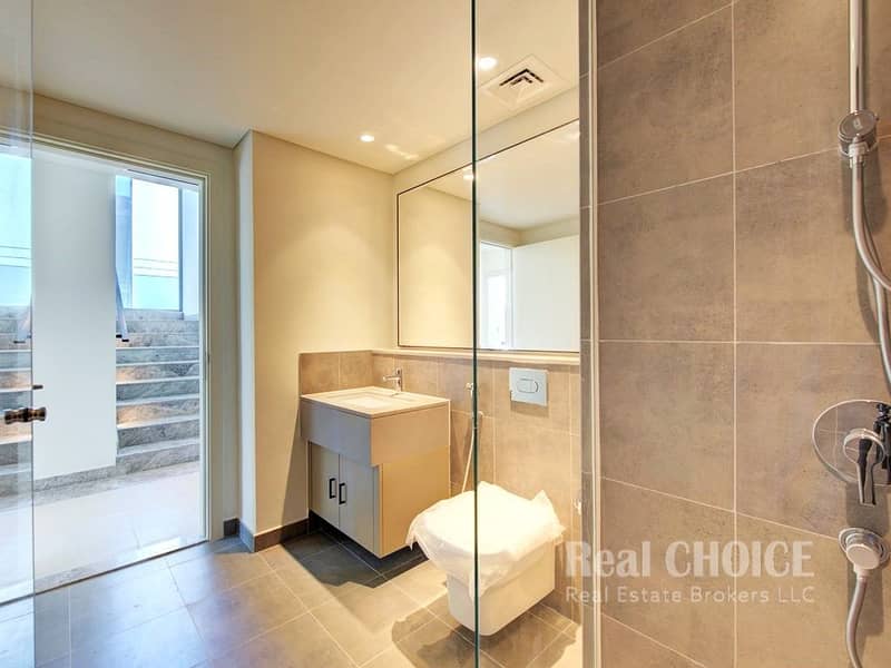39 Club Villas, V30 (23). jpg