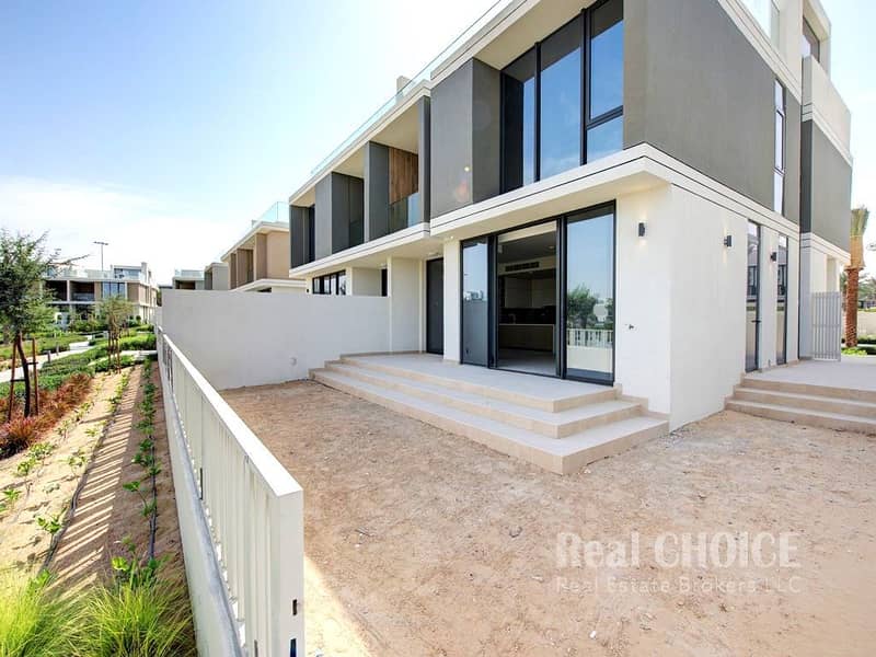 63 Club Villas, V30 (47). jpg