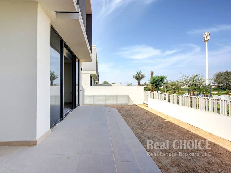 71 Club Villas, V30 (60). jpg