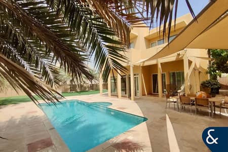 3 bedrooms I Private Pool I Large Plot