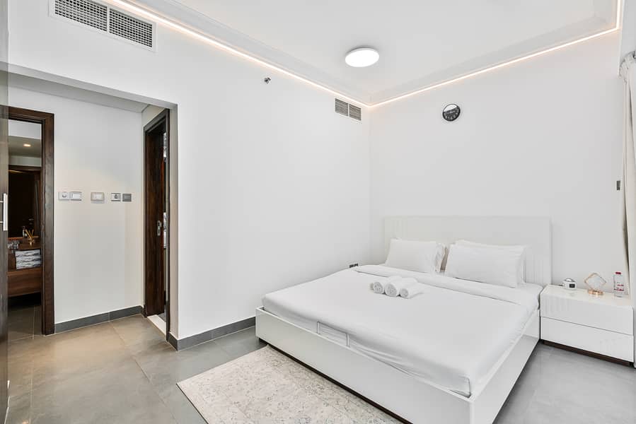 11 Bedroom 1 (3). jpeg