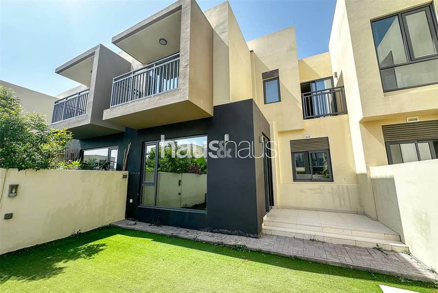 Vacant | Close to Pool | Well Maintained