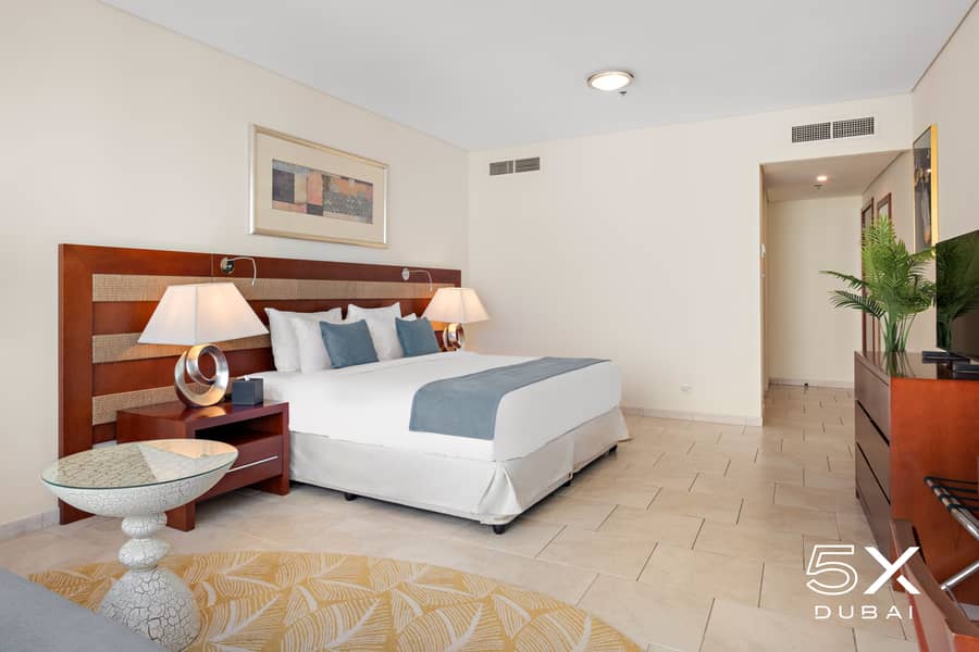 5 4 bedroom - Master Room. jpg