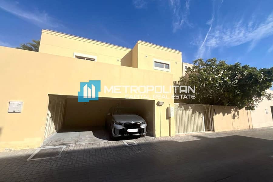 Corner 4BR Villa | Single Row | Negotiable Corner 4BR Villa | Single Row | Negotiable