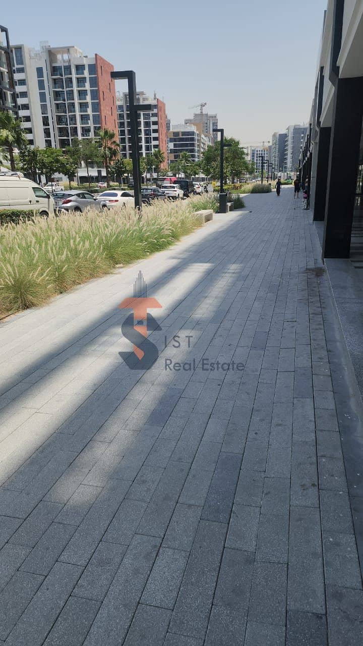 12 WhatsApp Image 2025-05-23 at 16.09. 33_282282b4. jpg