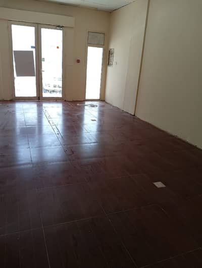 Shop for Rent in International City, Dubai - f1bc02ca-29cd-40d0-8dc7-c3e7a198cdc9. jpg