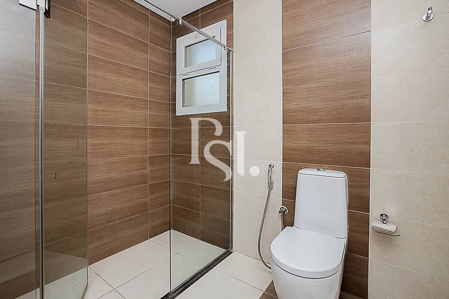 26 al-forsan-khalifa-city-A-abu-dhabi-master-bathroom_(4). jpg