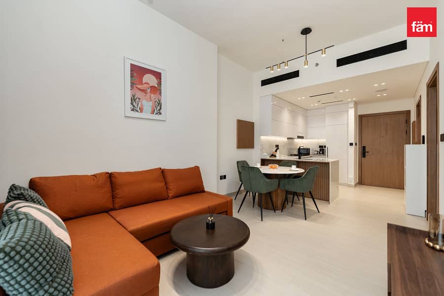 Excellent Price | Fully Furnished | Pool view Excellent Price | Fully Furnished | Pool view