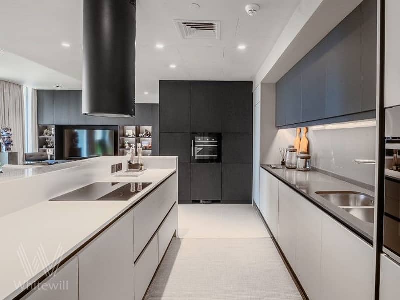 15 Kitchen. jpg