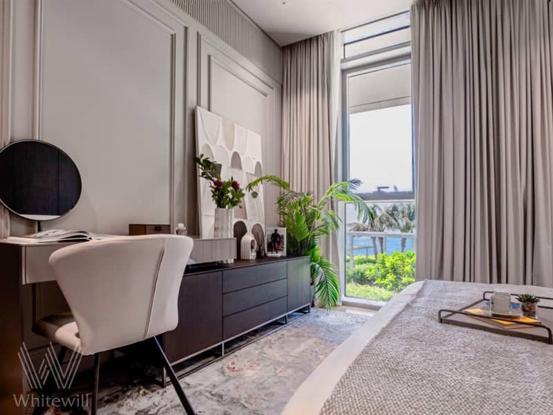 19 Master bedroom(3). jpg