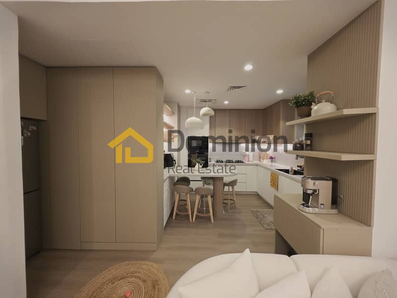 3 6f5fdd12-b8e3-4d66-8ead-de034e5da0ec. jpg