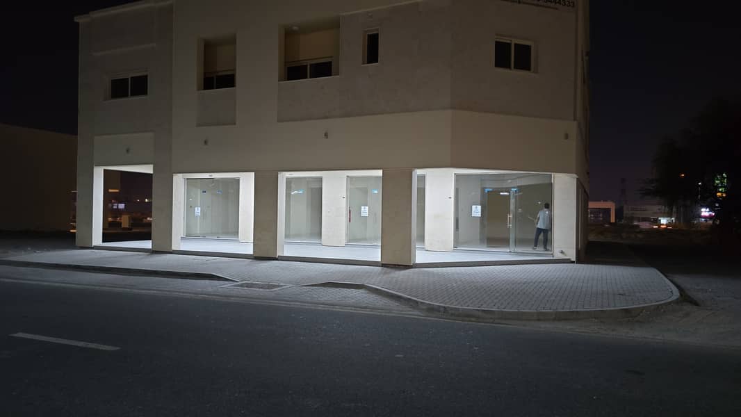 5 shop Hoshi photos (1). jpeg