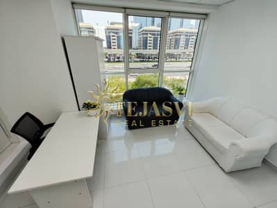 مکتب  للايجار في شارع الشيخ زايد، دبي - 7407f423-dd91-4015-9d73-cb2b89ea6764. jpg