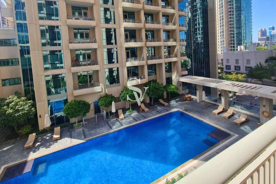 Pool View | Chiller Free | Spacious w White Goods Pool View | Chiller Free | Spacious w White Goods