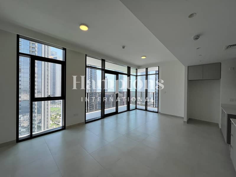 Exclusive | Brand New | Corner Unit Exclusive | Brand New | Corner Unit