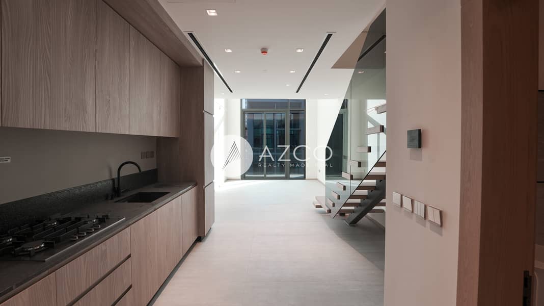 2 AZCO REAL ESTATE-1. jpg