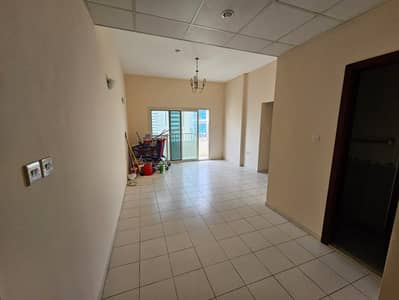 2 Cпальни Апартаменты в аренду в Аль Касимия, Шарджа - e8c8c600-4a27-493d-bb8a-7f910f6ddc98. jpg