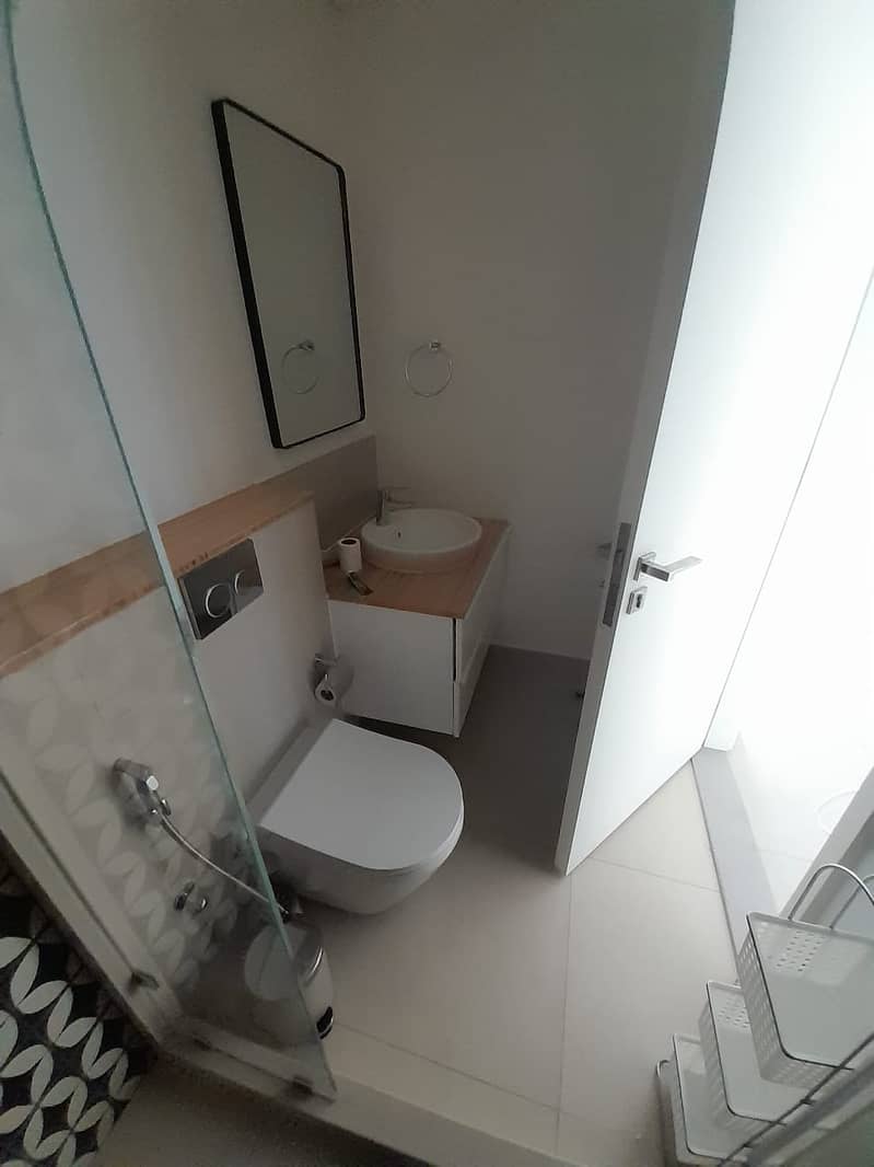 15 35e04969-2280-49f7-825f-c0e4aab988b7. JPG