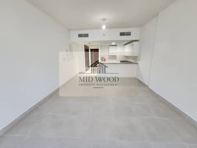 Studio for Rent in Rawdhat Abu Dhabi, Abu Dhabi - 20250523_163212. jpg