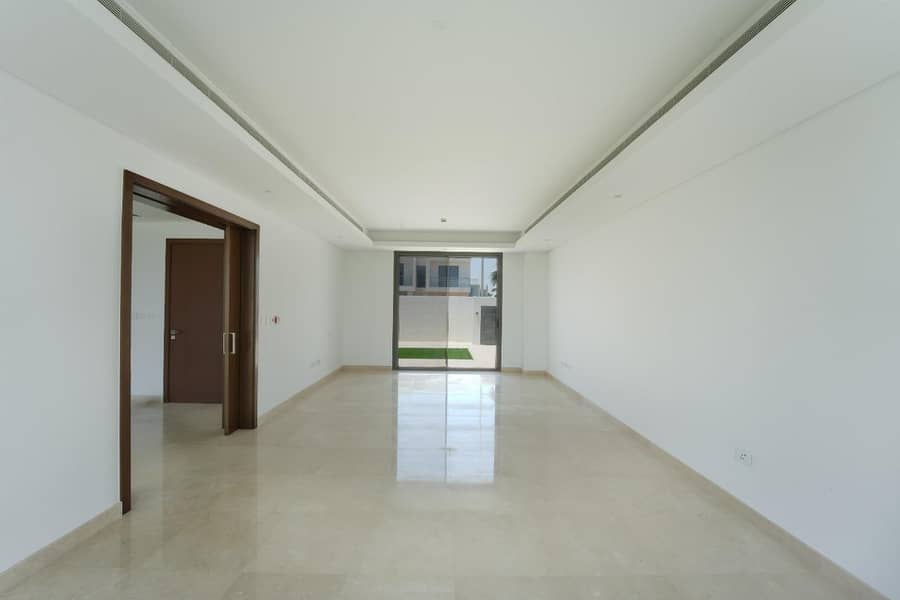3 WhatsApp Image 2025-05-23 at 10.42. 58 PM. jpeg