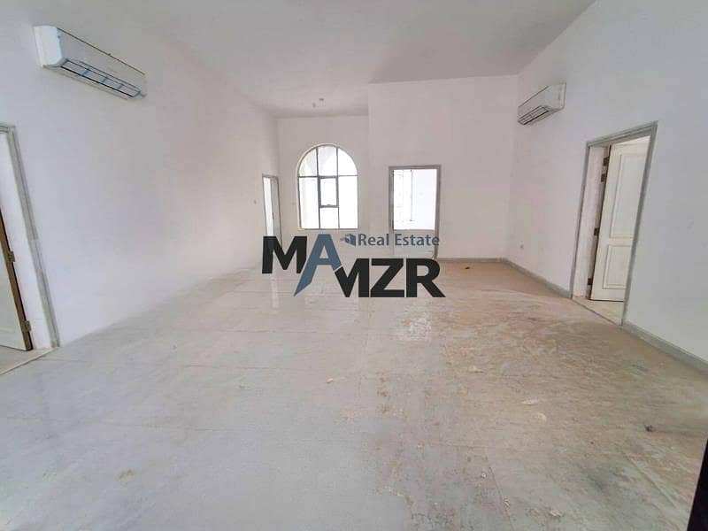 位于利雅得古城区 6 卧室的别墅 180000 AED - 11742343 位于利雅得古城区 6 卧室的别墅 180000 AED - 11742343
