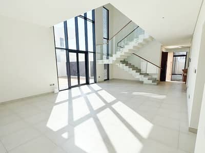 4 Bedroom Villa for Rent in Yas Island, Abu Dhabi - Luxury villa | Stunning location | High finishing
