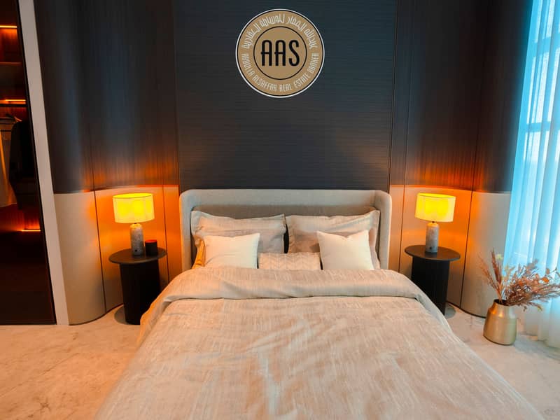17 Bond Enclave Show-Apartment_17. JPG