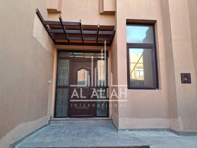 فیلا 4 غرف نوم للايجار في مدينة خليفة، أبوظبي - WhatsApp Image 2025-05-22 at 15.35. 02_23a4380c. jpg