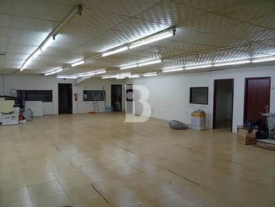 Warehouse for Rent in Al Quoz, Dubai - Prime location | Easy Accessibility | Huge Layout