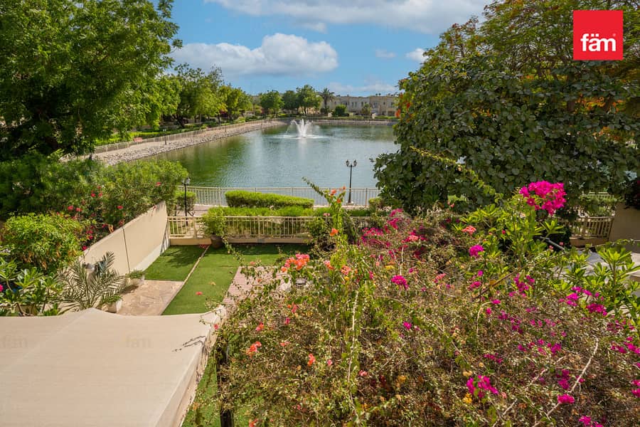 Vacant | Lake View | Upgraded | Vastu Vacant | Lake View | Upgraded | Vastu