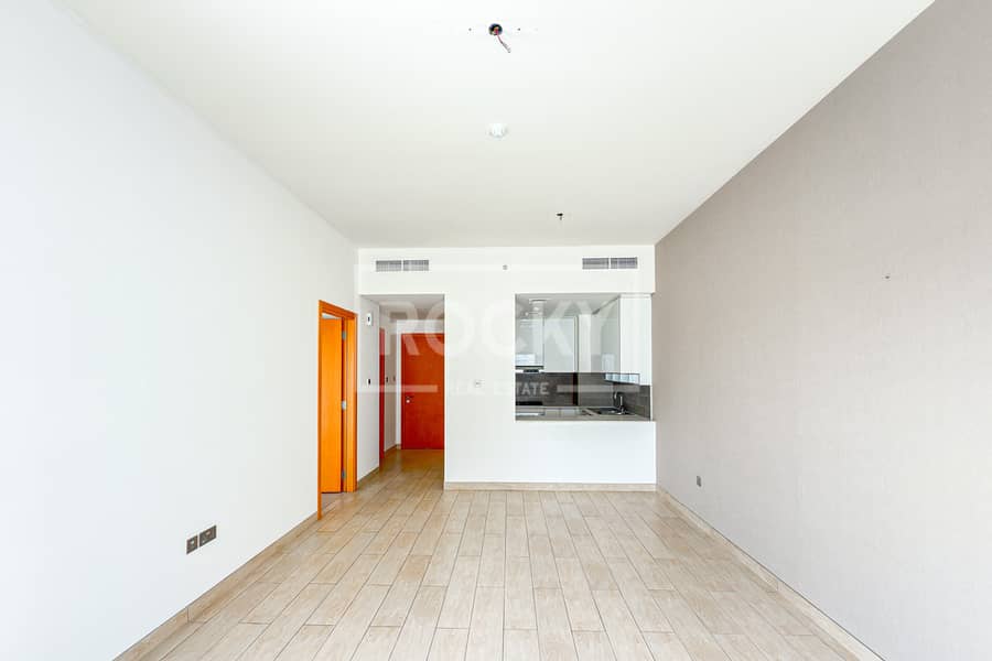 Unfurnished | Vacant | Prime location Unfurnished | Vacant | Prime location